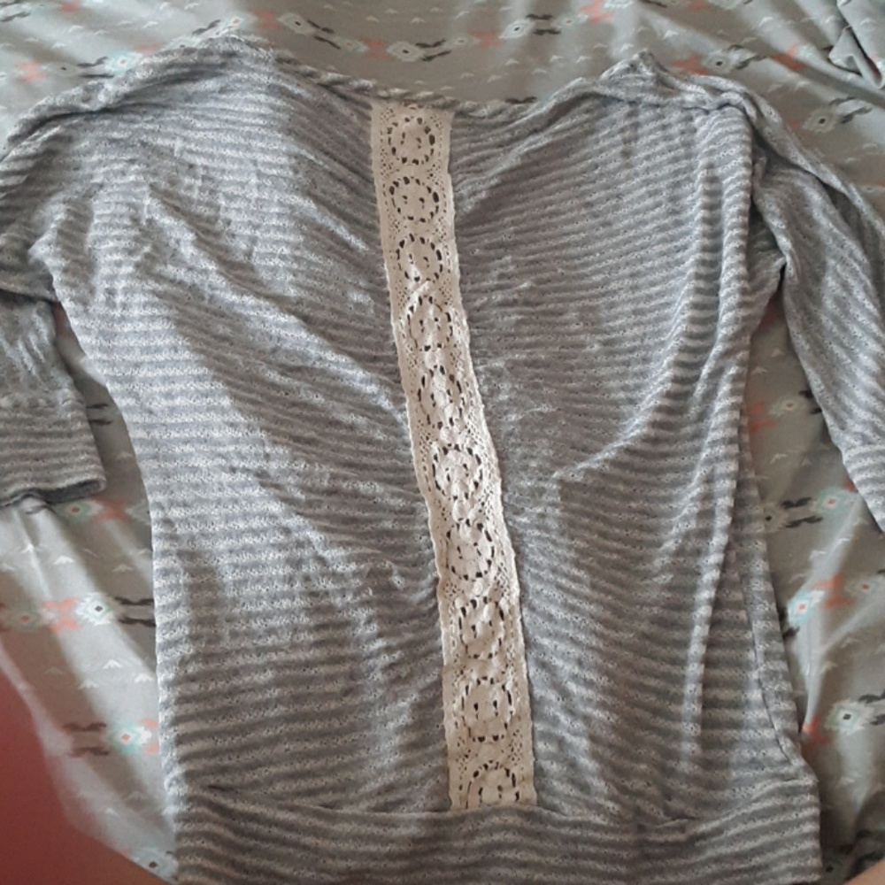 Shirt - Picture 2 of 2